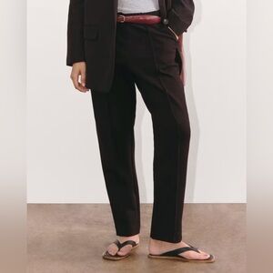 Everlane The Dream Pant, size small.